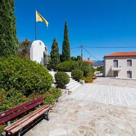 Laconian Collection Upper Floor Holiday home *