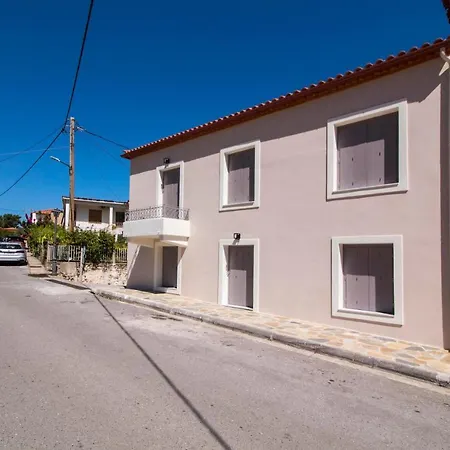 2 Residences Upper And Ground Floor * Mystras