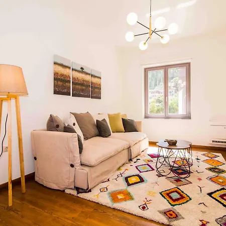 2 Residences Upper And Ground Floor * Mystras