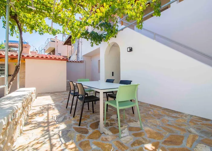 2 Residences Upper And Ground Floor Mystras